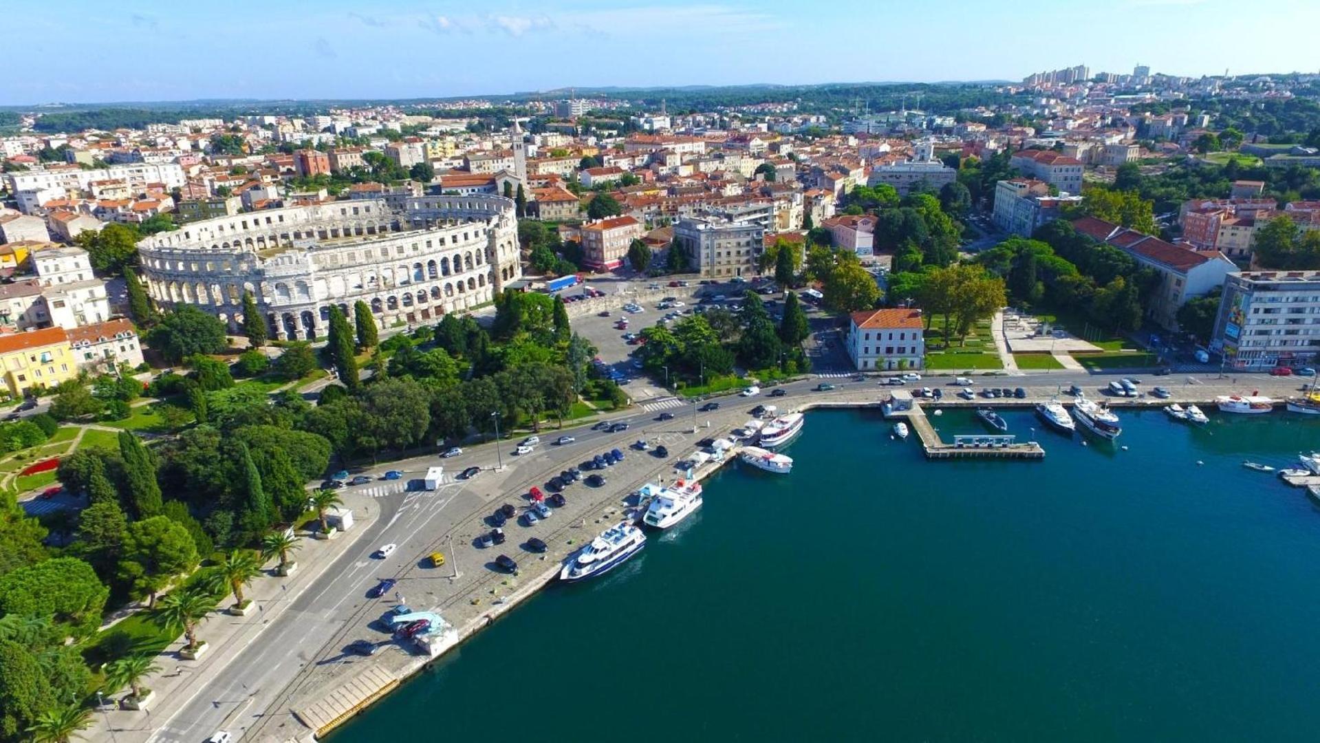 Fuer 4 Personen Ca 64 Qm In Pula, Istrien Istrische Riviera